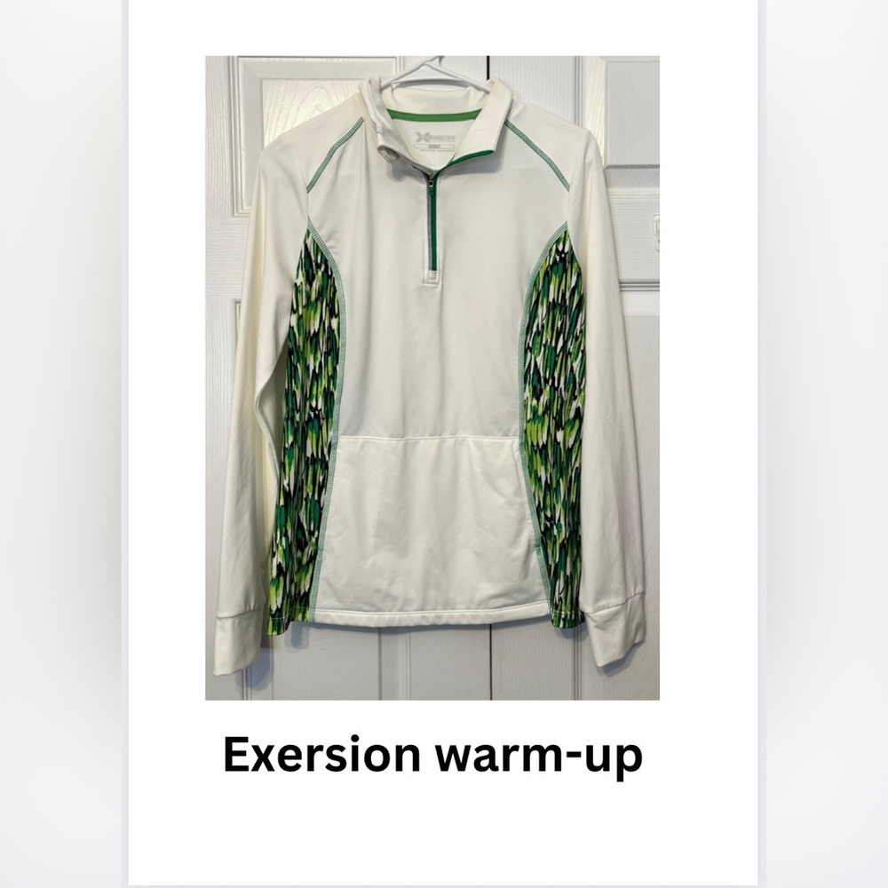 XERSION warm-up jacket. Size medium